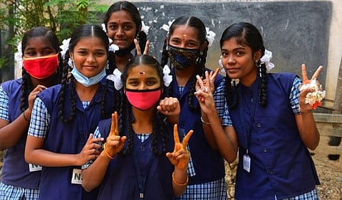மதுரை காக்கை பாடினியார் மாநகராட்சி பெண்கள் மேல்நிலைப்பள்ளி| படங்கள்: எஸ்.கிருஷ்ணமூர்த்தி.
