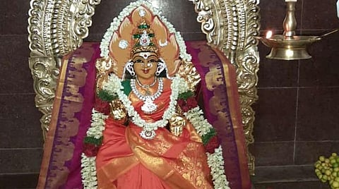 துலாம் ராசி அன்பர்களே! பிப்ரவரி மாத பலன்கள் ; எதிலும் நன்மை; பதவி உயர்வு; பாராட்டு கிடைக்கும்!