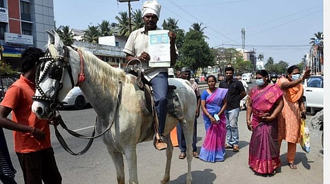 படம் ஜெ.மனோகரன்