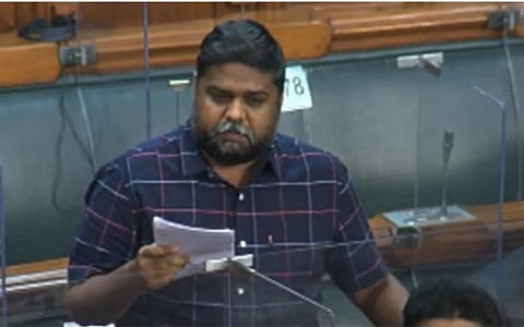 இந்திய சமூக - பொருளாதார வளர்ச்சிக்கு நீங்கள் பின்பற்ற வேண்டியது திராவிட மாடல் - மக்களவையில் செந்தில்குமார் எம்.பி பேச்சு