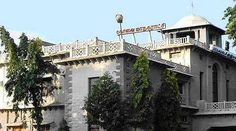 கோவை மாநகராட்சியில் 69 வார்டுகளில் திமுக, அதிமுக நேரடி போட்டி