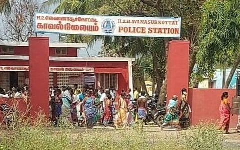 உளுந்தூர்பேட்டை: 100 நாள் வேலை திட்டத்தில் முறைகேடு - கேள்வி எழுப்பிய பட்டியலின இளைஞர் மீது தாக்குதல்?