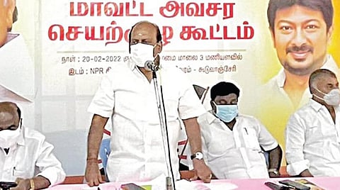 கூடுவாஞ்சேரியில் நடைபெற்ற காஞ்சிபுரம் வடக்கு மாவட்ட திமுக செயற்குழு உறுப்பினர்கள் கூட்டத்தில் காஞ்சிபுரம் வடக்கு மாவட்டச் செயலாளரும், தமிழக குறு, சிறு மற்றும் நடுத்தரத் தொழில் நிறுவனங்கள் துறை அமைச்சருமான தா.மோ.அன்பரசன் உரையாற்றினார்.