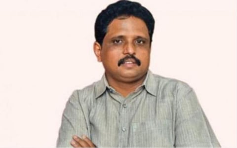 உக்ரைனில் இந்திய மாணவர்களின் பாதுகாப்பை உறுதி செய்க: சு.வெங்கடேசன் எம்.பி