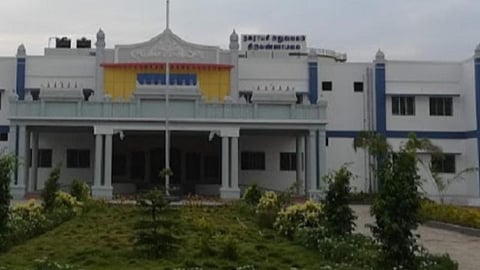 தி.மலை மாவட்டத்தில் 4 நகராட்சி, 10 பேரூராட்சிகளில் 273 கவுன்சிலர்கள் பதவியேற்பு