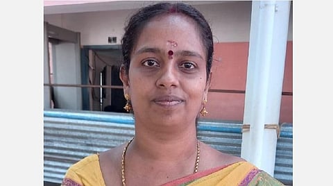திண்டுக்கல் மாநகராட்சி மேயர் வேட்பாளராக திமுக சார்பில் அறிவிக்கப்பட்டுள்ள இளமதி