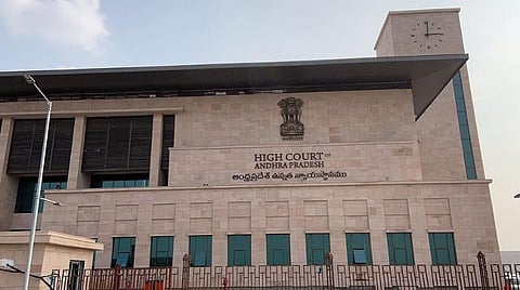 அமராவதிதான் ஆந்திராவின் தலைநகரம்: உயர் நீதிமன்றம் பரபரப்பு தீர்ப்பு