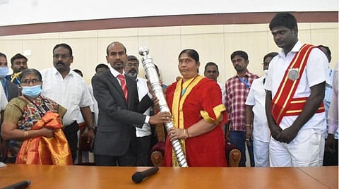ஈரோடு மேயராக சு.நாகரத்தினம் பதவியேற்றார்.