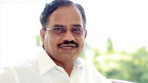 காந்திய மக்கள் இயக்கத் தலைவர் தமிழருவி மணியன்.