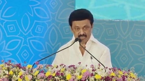 சென்னை கலைவாணர் அரங்கில் நடைபெற்ற விருதுகள் வழங்கும் விழாவில் பேசும் தமிழக முதல்வர் மு.க.ஸ்டாலின் | படங்கள் எல்.சீனிவாசன்