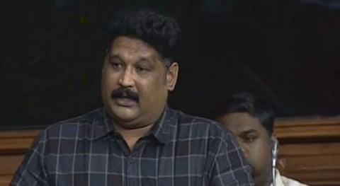 நாடாளுமன்றத்தில் கவதம சிகாமணி எம்.பி.