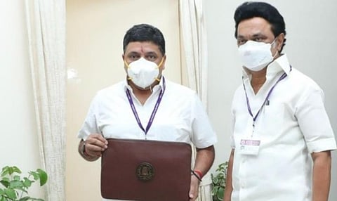 பட்ஜெட் விவாதம் திசைமாறலாமா?