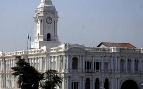 ரூ.30 கோடிக்கு மேல் வாடகை நிலுவை வைத்துள்ள நிறுவனங்களின் டிவி, இணைய சேவை கேபிள்கள் அகற்றம்: சென்னை மாநகராட்சி