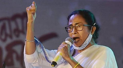 'ஒன்றிணைந்து போராட வேண்டிய தருணம் இது...' - பாஜவுக்கு எதிராக எதிர்க்கட்சித் தலைவர்களுக்கு மம்தா அவசர அழைப்பு