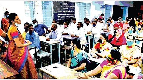 பள்ளி மேலாண்மைக் குழு எதிர்கொண்டிருக்கும் ஆபத்து