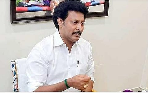 தமிழகத்தில் நடப்பு ஆண்டில் 1 முதல் 9-ம் வகுப்பு வரை இறுதித் தேர்வு உண்டு: அரசு உறுதி