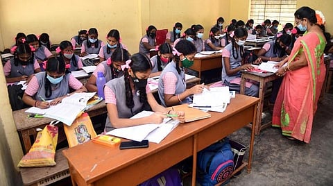 சென்னை மாநகராட்சிப் பள்ளி | கோப்புப் படம்