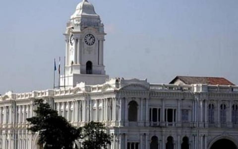 மருத்துவமனை, திருமண மண்டபம், திரையரங்குகளுக்கு சாதகமாகும் சொத்துவரி மதிப்பீடு: சலுகை பெறும் துறைகள் கட்டணங்களை குறைக்குமா?