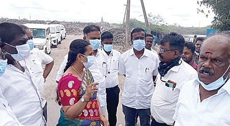 திருக்காலிமேடு குப்பை கிடங்கில் மாநகராட்சி மேயர் மகாலட்சுமி நேற்று ஆய்வு செய்தார்.