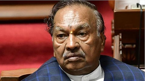 கர்நாடகாவில் ஒப்பந்ததாரர் தற்கொலை: ஊரக வளர்ச்சித் துறை அமைச்சர் ஈஸ்வரப்பா மீது வழக்குப் பதிவு