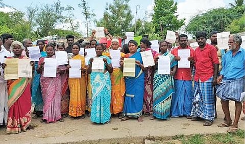 1999-ம் ஆண்டு அரசால் வழங் கப்பட்ட பட்டா வரைபட நகல்.