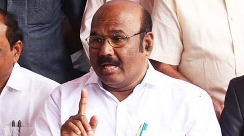 திராவிடர்களை சீமான் கொச்சைப்படுத்துகிறார்: ஜெயக்குமார் கண்டனம்