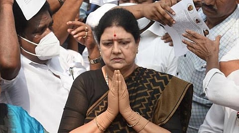 கோடநாடு கொலை, கொள்ளை வழக்கு : சசிகலாவிடம் தனிப்படை போலீஸ் விசாரணை