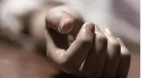 கோவையில் மருத்துவக் கல்லூரி மாணவி தற்கொலை