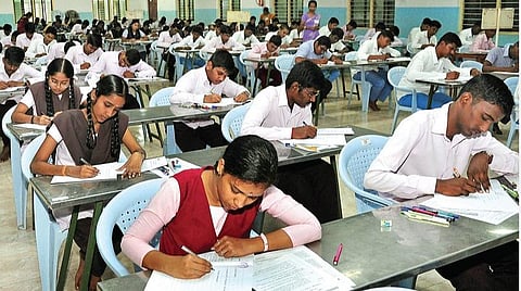 தேர்வு கால வழிகாட்டி: பொதுத் தேர்வுக்குத் தயாராவது எப்படி?
