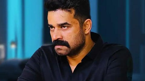 பிரபலத் தயாரிப்பாளர் மீது நடிகை பாலியல் புகார்