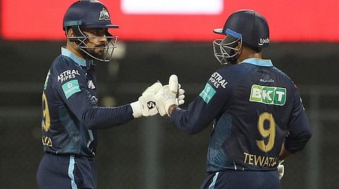 IPL 2022 | ரஷீத்தின் கடைசி ஓவர் சிக்ஸர்கள் - ஹைதராபாத்தை வீழ்த்தி குஜராத் அணி த்ரில் வெற்றி