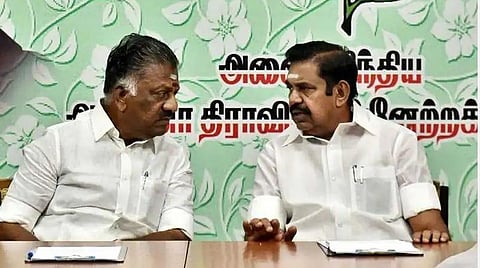 அதிமுக உட்கட்சித் தேர்தல்: மாவட்ட செயலர்கள் போட்டியின்றித் தேர்வு