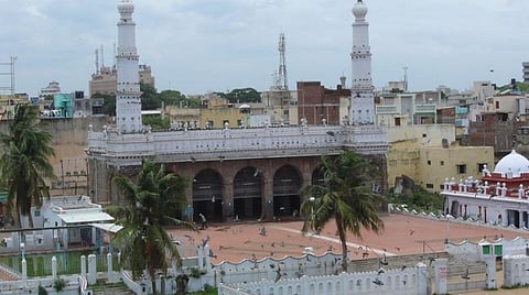வாலாஜா பள்ளிவாசலும் சிந்தி இந்துக்களும்: நல்லிணக்கத்தின் தமிழ்நாட்டு மாதிரி!