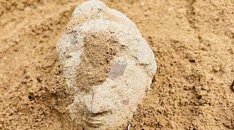 'அழகர் மலை அழகா, இந்த சிலை அழகா?' - கீழடி சிற்பம்; அமைச்சர் தங்கம் தென்னரசு ட்வீட்