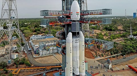 விண்வெளி அறிவியலை இலவசமாகக் கற்பதற்கு மாணவர்களை அழைக்கும் இஸ்ரோ