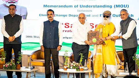 "மண்வளம் காப்போம்" இயக்கத்துடன் குஜராத் மாநில அரசு புரிந்துணர்வு ஒப்பந்தம்