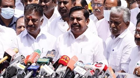பொன்னையன் பேசியது அவரது சொந்த கருத்து: ஓபிஎஸ்