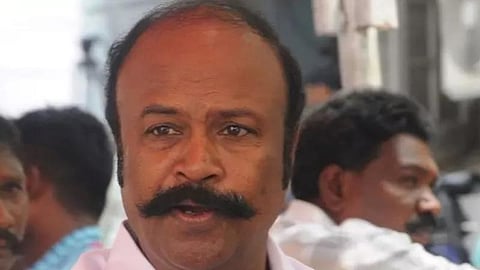 உழவர் உற்பத்தியாளர் குழுக்களுக்கு பசுமை விருது: அமைச்சர் பெரியகருப்பன் வழங்கினார்