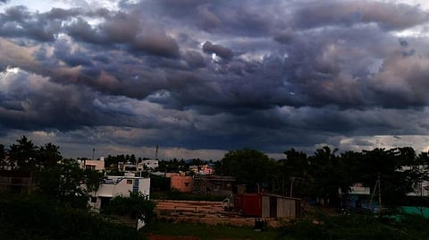 வானிலை முன்னறிவிப்பு: தமிழகத்தின் 13 மாவட்டங்களில் இன்று கனமழை வாய்ப்பு