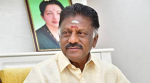 கரோனா கட்டுப்பாடுகள் சரியாக கடைபிடிக்கப்படுவதில்லை என்பதே கள நிலவரம்: ஓபிஎஸ்