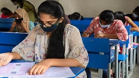 ஆர்வம் ஐஏஎஸ் அகாடமி சார்பில் ஐஏஎஸ் தேர்வுக்கு இலவச வழிகாட்டும் முகாம்