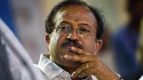 கேரள தங்கம் கடத்தல் வழக்கில் பினராயி விஜயனுக்கு தொடர்பு - மத்திய அமைச்சர் சந்தேகம்