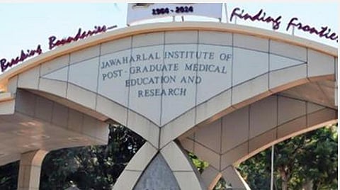 புதுச்சேரி ஜிப்மரில் ஏழைகளுக்கு மருந்துகளில்லை: மத்திய சுகாதாரத் துறை அமைச்சர் நாளை நேரடி விசாரணை