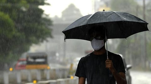 வானிலை முன்னறிவிப்பு| தமிழகத்தில் 5 மாவட்டங்களில் கனமழை பெய்ய வாய்ப்பு