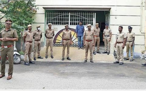 திருப்பூர் | மத வழிபாட்டுத் தல பிரச்சினை - எம்எல்ஏ வீட்டுக்கு பலத்த பாதுகாப்பு