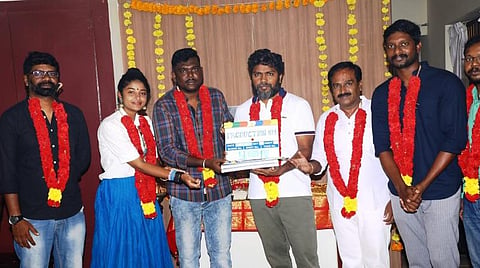 'மெட்ராஸ்' ஹரி, 'டூலெட்' ஷீலா நடிக்கும் புதிய படம் - தொடங்கிவைத்த பா.ரஞ்சித்