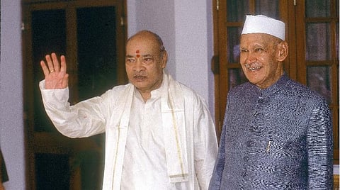 இந்தியாவின் குடியரசுத் தலைவர்களும் பிரதமர்களும் - 5