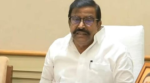 துப்புரவு பணியின்போது உயிரிழந்த 2 ஒப்பந்த தொழிலாளர்களின் குடும்பத்தினருக்கு தலா ரூ.15 லட்சம்