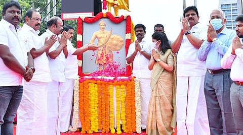 சுதந்திர போராட்ட வீரர் அழகு முத்துக்கோன் 265-வது குருபூஜை - தமிழக அரசு சார்பில் மரியாதை