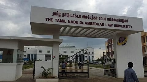 சட்டக் கல்லூரி சேர்க்கைக்கு இன்று முதல் விண்ணப்பிக்கலாம்